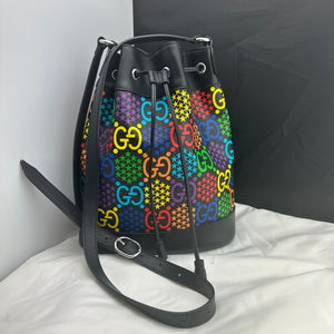 Gucci Supreme Psychedelic Bucket Bag in Black