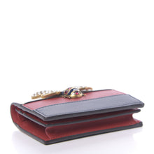 Load image into Gallery viewer, Gucci Queen Margaret Card Case in White, Blue, and Red