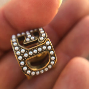 Gucci LOVED Pearl Ring