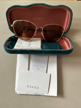 Load image into Gallery viewer, Gucci Oversized Cat Eye Sunglasses with Gold Frame