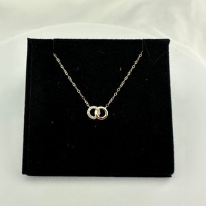 Gavriel Interlocking Circle Necklace in 14K Gold