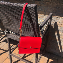 Load image into Gallery viewer, Tory Burch Emerson Envelope Shoulder Bag in Brilliant Red