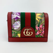 Load image into Gallery viewer, The Gucci Ophidia GG Flora card case embodies the signature Gucci interlocking GG logo with their flora design, creating a modern take on a classic. This wallet dawns a multicolored flora pattern with deep red trim and the iconic red and green web. A polished gold-tone Double GG is laid beautifully at the front. 