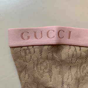 Gucci GG Floral Lace Socks in Tan