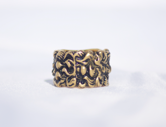 Gucci Lionhead Mane Ring in Antique Gold