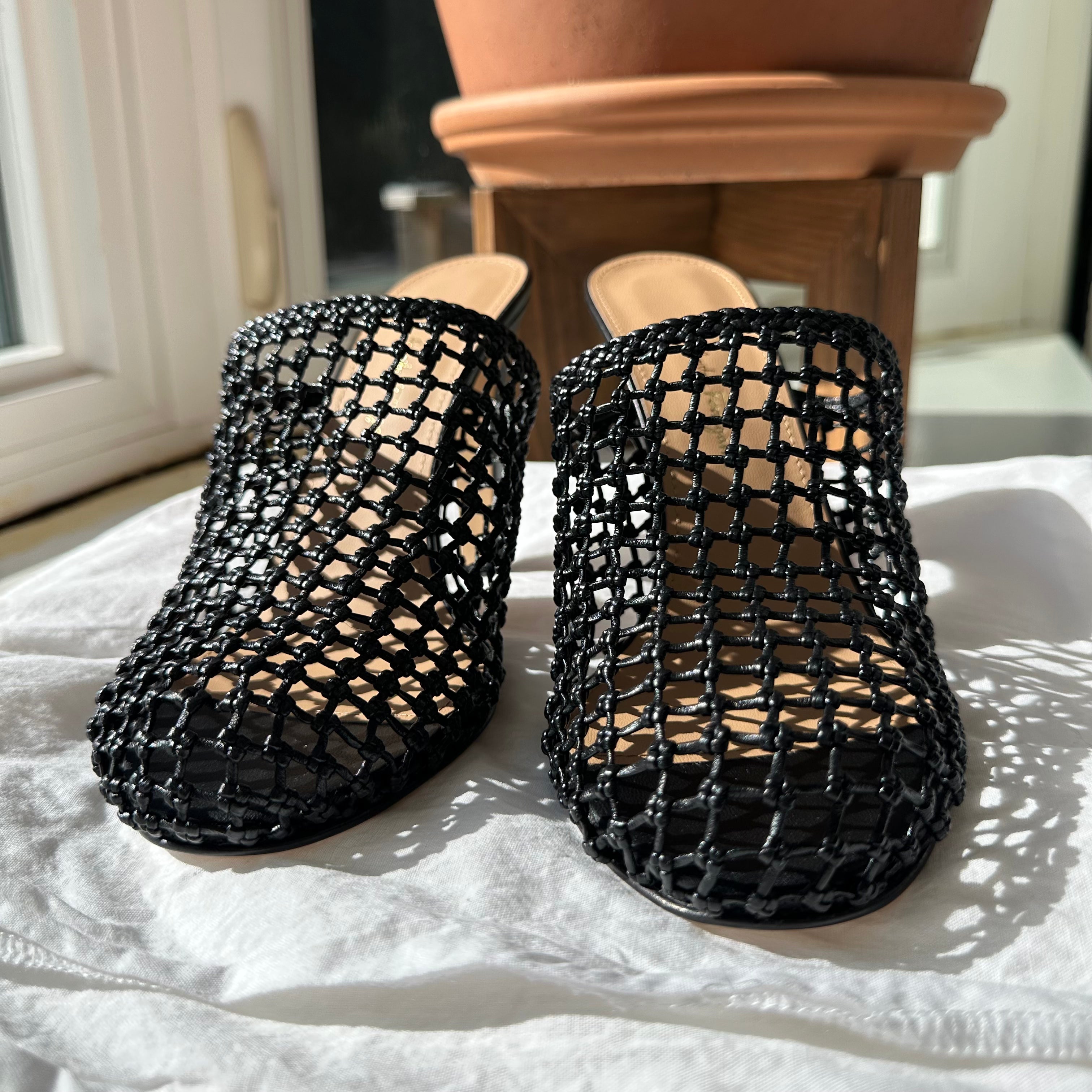 Salvatore Ferragamo Ellas X5 Caged Leather Heel Mules in Black