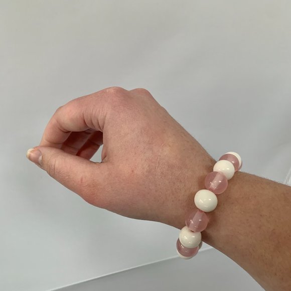 Gavriel Resin Beaded Bracelet in Pink and White