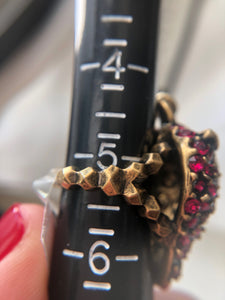 Gucci Strawberry Ring in Antique Gold with Red Crystals