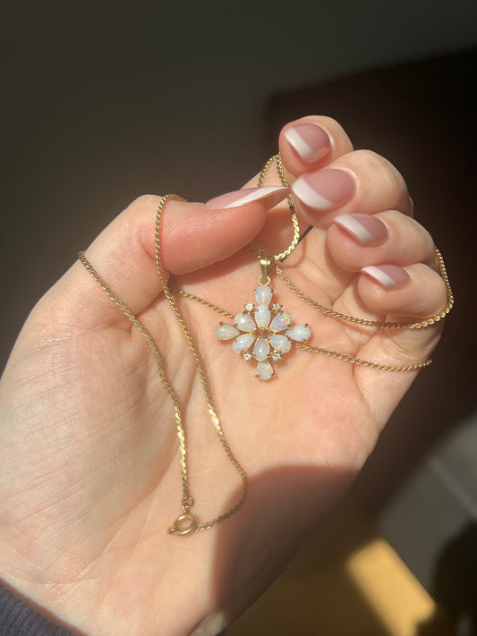 Gold Opal Flower Women’s Pendant Necklace