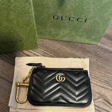 Load image into Gallery viewer, Gucci Marmont Key Case Wallet Black