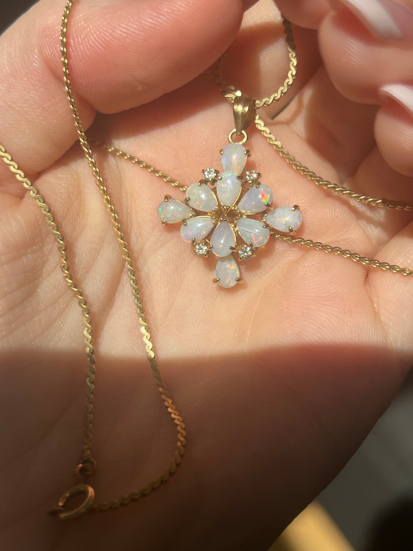 Gold Opal Flower Women’s Pendant Necklace