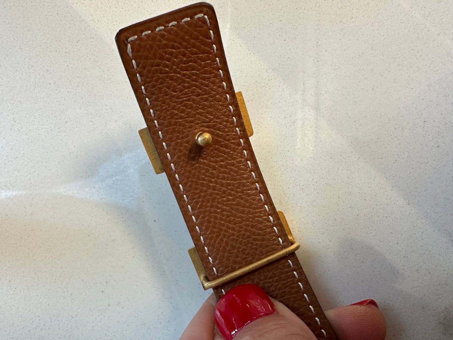 PREOWNED A Condition 1" Black Hermes Belt Size 90
