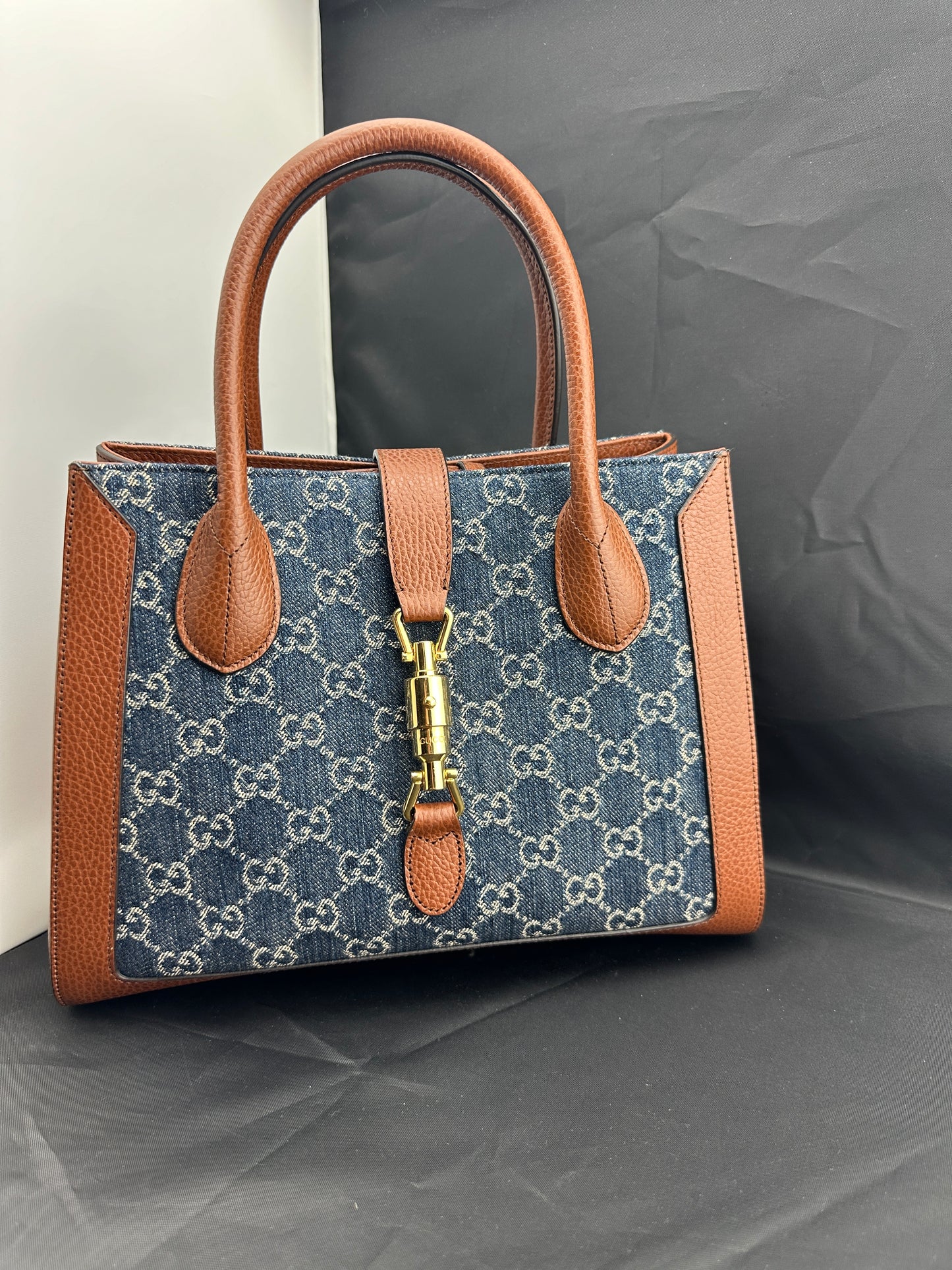 Gucci Jackie 1961 Medium Tote Bag in Denim