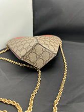 Load image into Gallery viewer, Gucci Valentine&#39;s Day Small Heart Bag