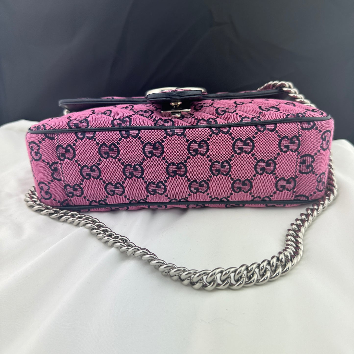 Gucci GG Marmont Shoulder Bag in Pink with Real Authentication Certificate