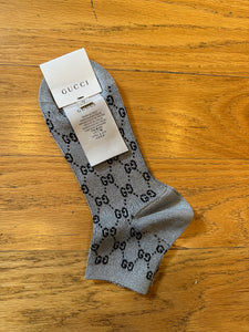 Gucci Ankle Socks in Gray Lamé Interlocking GG Black