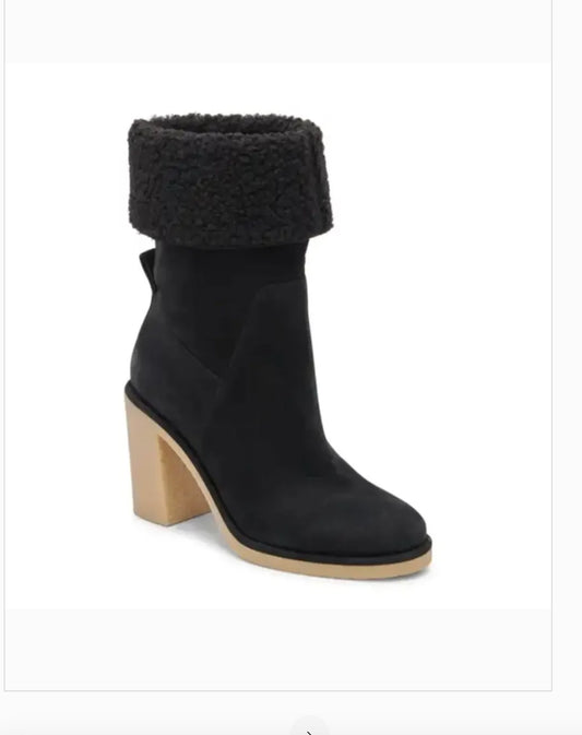 Dolce Vita Black Suede Leather Caddie Plush Faux Shearling Lined Plush Round Toe