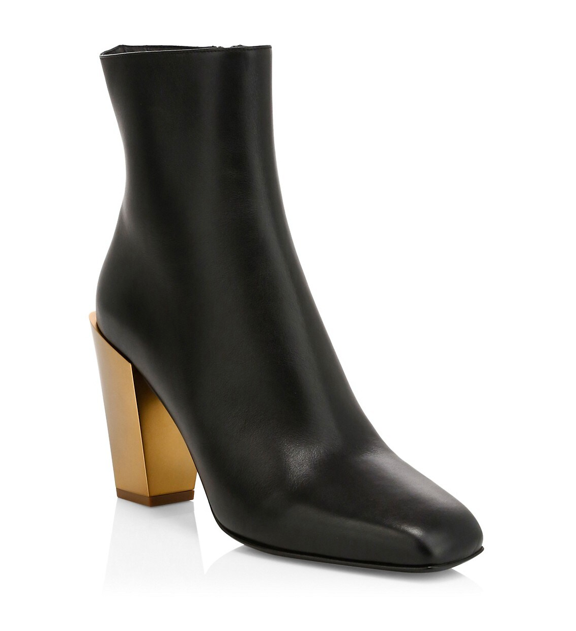 Salvatore Ferragamo Teti Booties in Nero