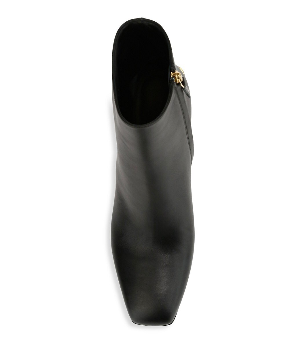 Salvatore Ferragamo Teti Booties in Nero