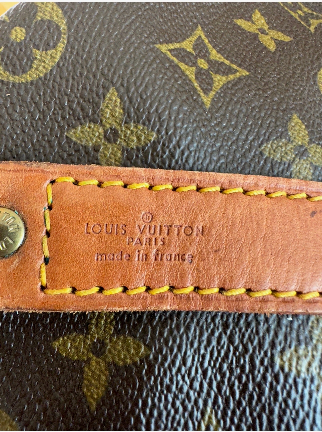 PREOWNED Authentic Louis Vuitton Keepall Bandoulière 50 (with Strap and Dustbag)
