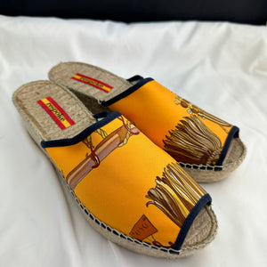 Respoke Charo Wedge Sandals Orange