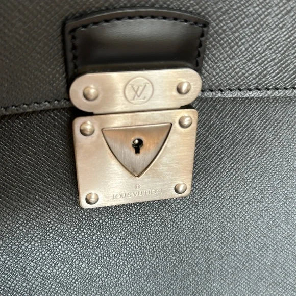PREOWNED Authentic Louis Vuitton Briefcase