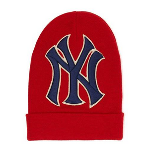 Gucci NY Yankees Embroidered Wool Beanie in Red