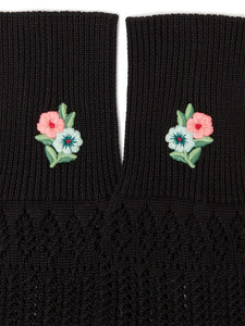 Gucci Floral Embroidered Crochet Socks In Black