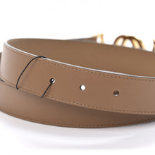 Load image into Gallery viewer, Gucci Leather Belt with Interlocking GG Horse bit Buckle in Taupe Brown