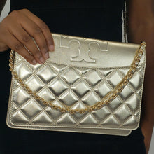Load image into Gallery viewer, Tory Burch Savannah Clutch in Gold
