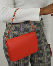 Load image into Gallery viewer, Tory Burch Thea Clutch in Brilliant Red