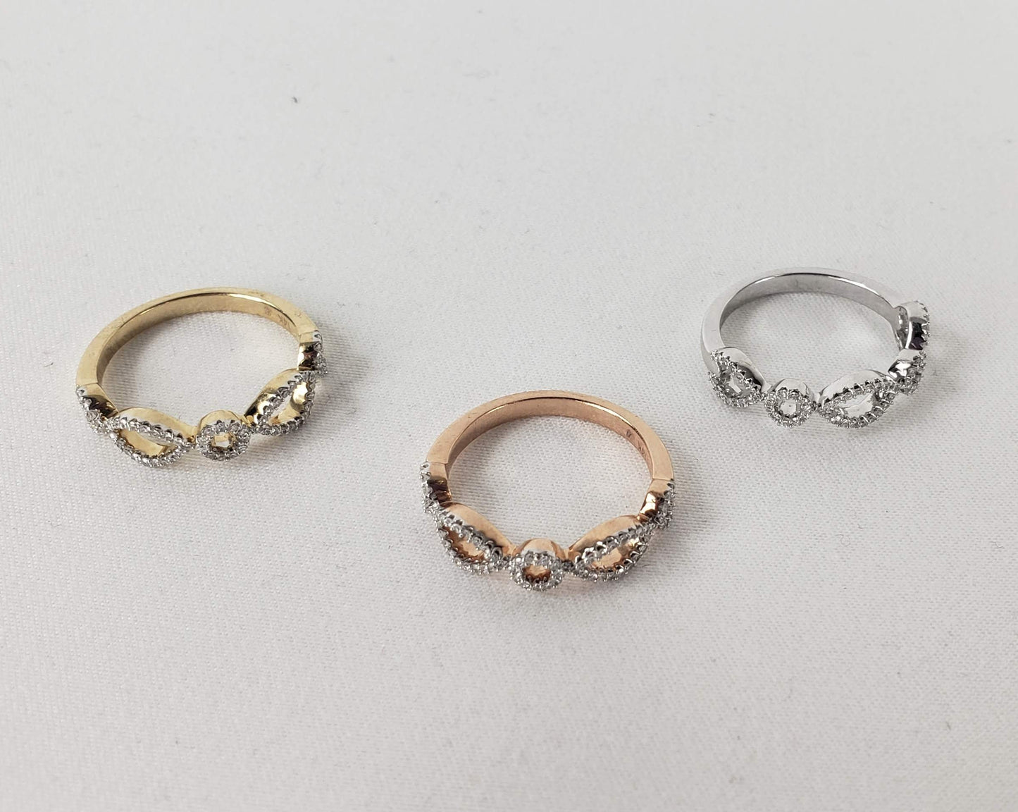 Set of 3 Stackable Diamond Rings in Gold
