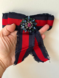 Gucci Bow Brooch in Red and Blue