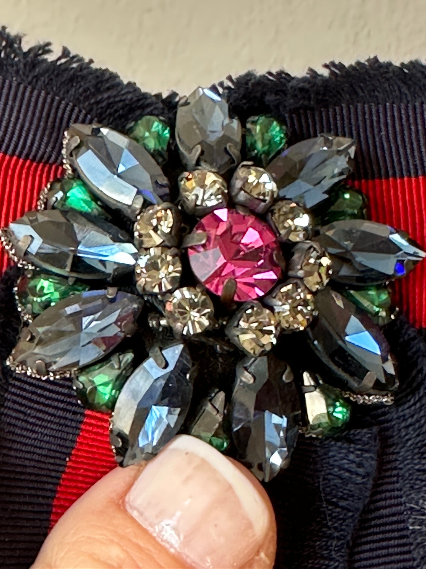 Gucci Bow Brooch in Red and Blue