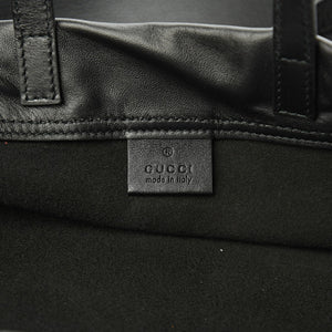 Gucci Logo-Print Drawstring Backpack in Black