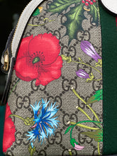 Load image into Gallery viewer, Gucci Ophidia GG Flora Crossbody Bag