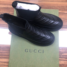 Load image into Gallery viewer, Gucci Nappa Matelasse Frances Chelsea Boots in Black
