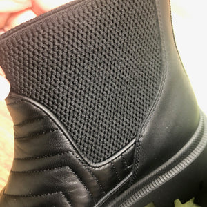 Gucci Nappa Matelasse Frances Chelsea Boots in Black