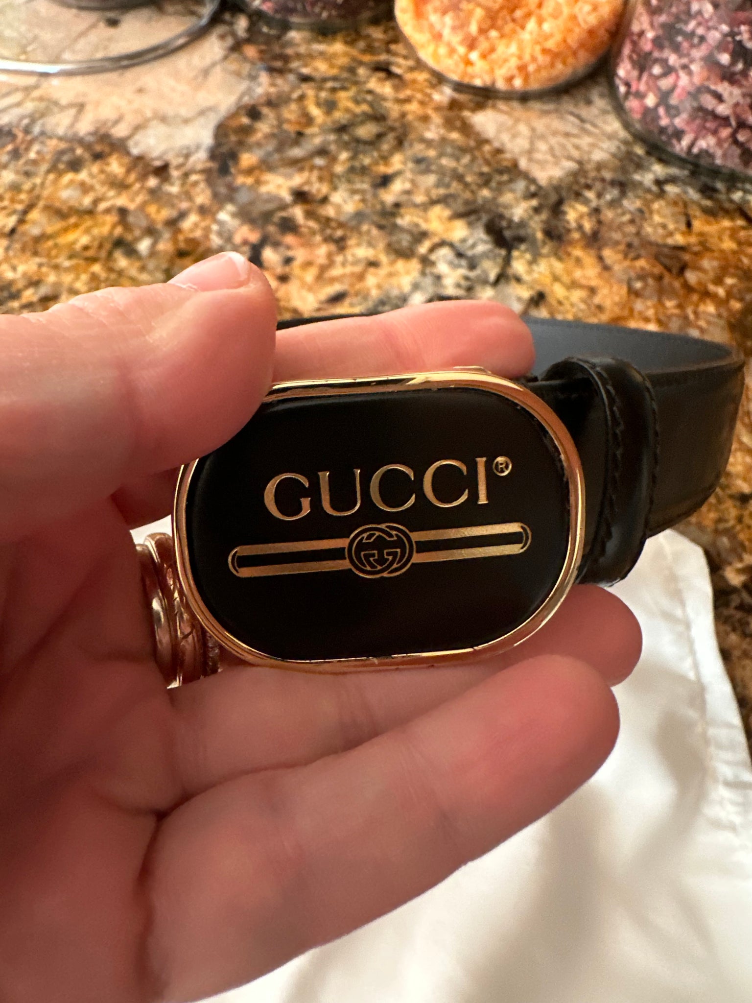 GG Marmont leather belt with shiny buckle
