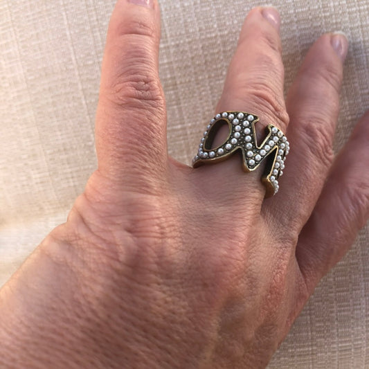 Gucci LOVED Pearl Ring
