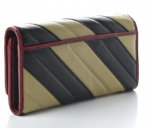Load image into Gallery viewer, GUCCI GG Marmont Continental Wallet
