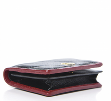 Load image into Gallery viewer, Gucci Interlocking GG Card Case in Black with Red Trim