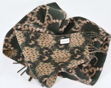 Load image into Gallery viewer, Gucci Reversible Wool Scarf