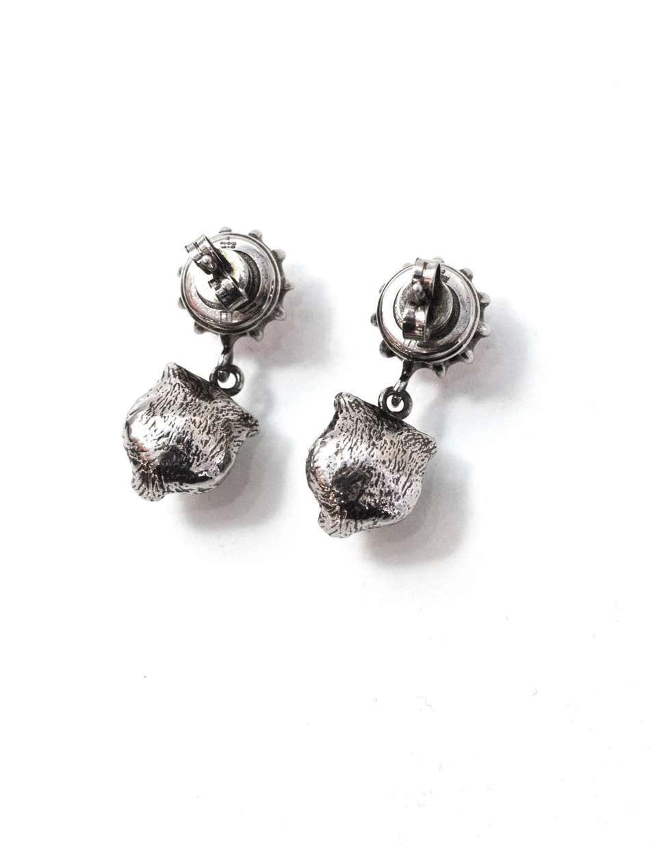 Gucci Crystal Stud Earrings with Feline Head in Pink