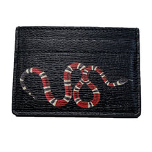 Load image into Gallery viewer, Gucci Kingsnake Print GG Supreme Card Case