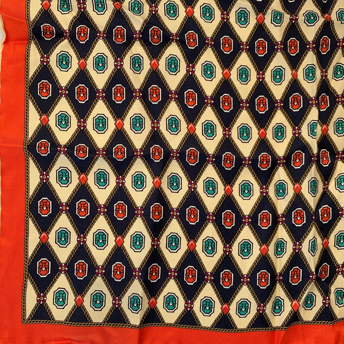 Gucci Geometric Jewel Print Pocket Square in Ivory