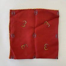 Load image into Gallery viewer, Gucci GG Horseshoe Print Pocket Square in Red