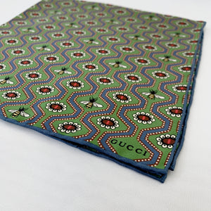 Gucci Bees and Pearls Geometric Pocket Square in Kelly Green