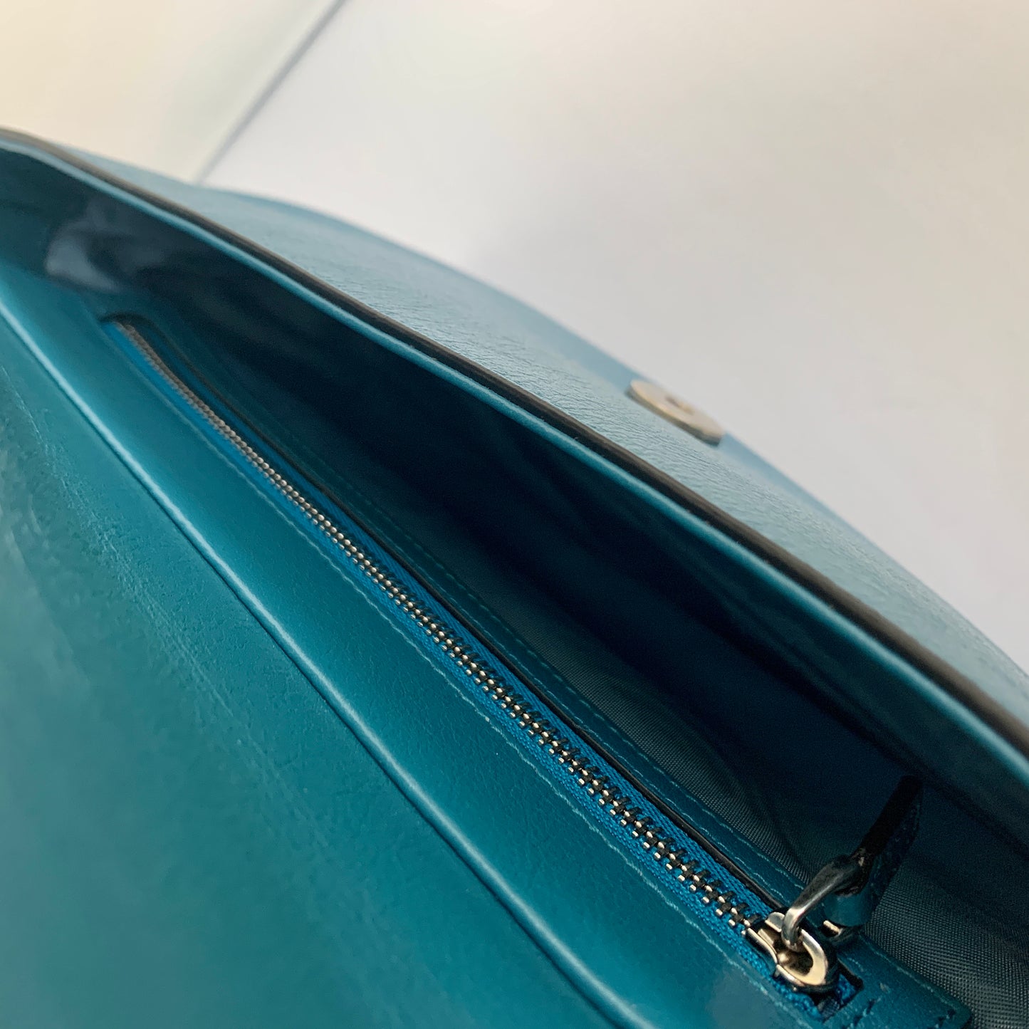 Gucci Thiara Double Envelope Shoulder Bag in Green and Blue