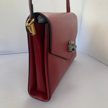 Load image into Gallery viewer, Gucci Thiara Envelope Shoulder Bag in Red